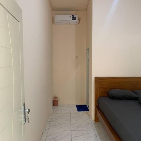 Dikky Guest House Near Bangsal And Sira Pemenang Buitenkant foto