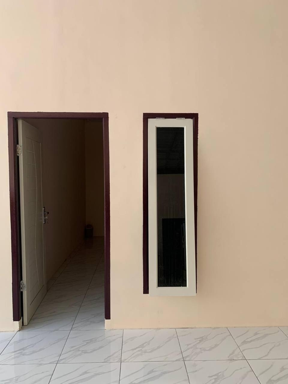 Dikky Guest House Near Bangsal And Sira Pemenang Buitenkant foto