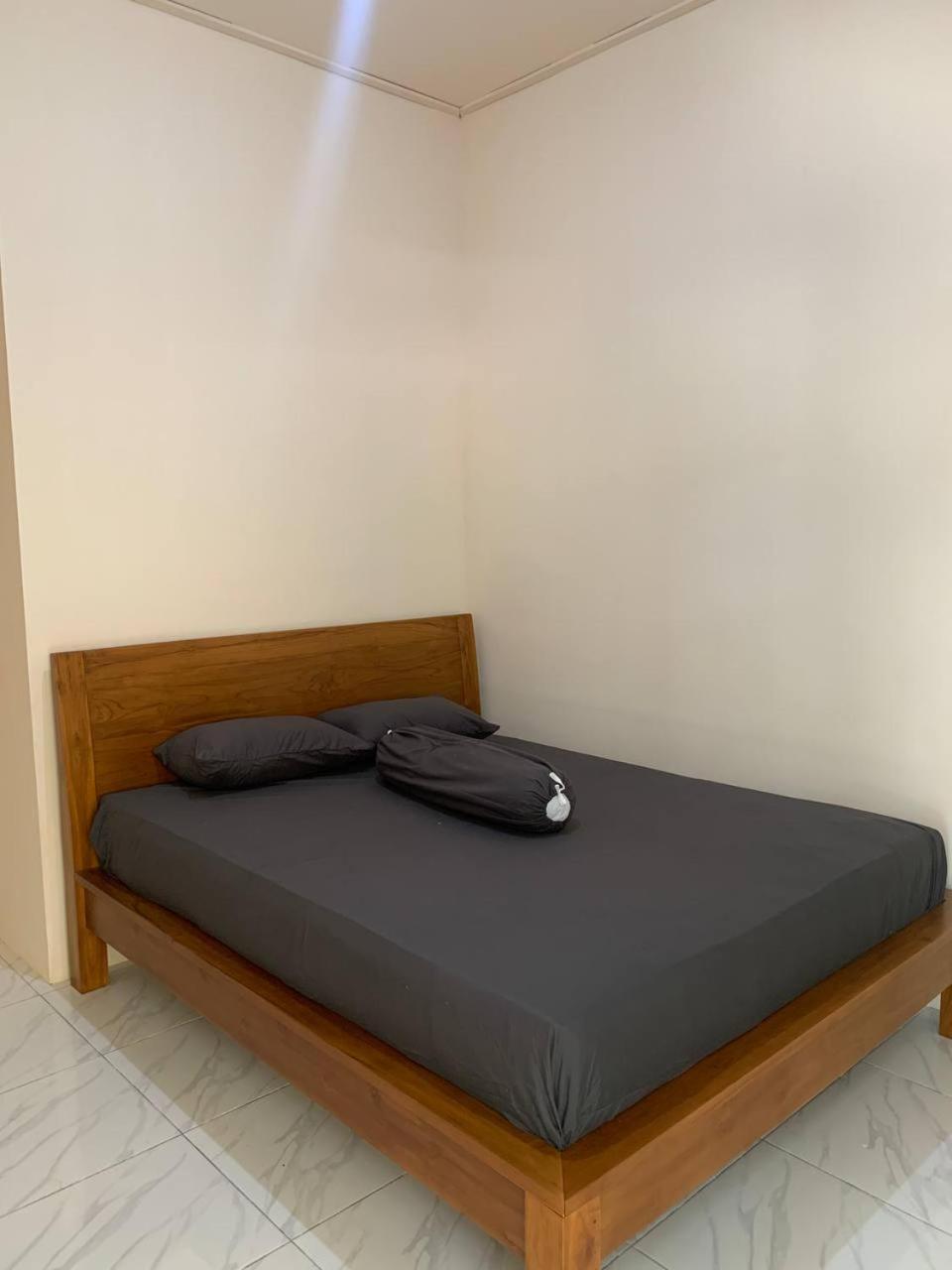 Dikky Guest House Near Bangsal And Sira Pemenang Buitenkant foto