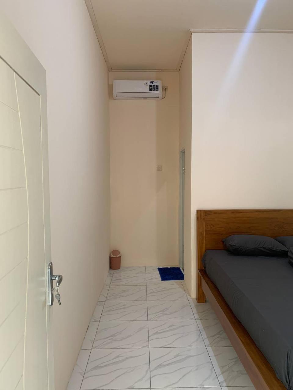 Dikky Guest House Near Bangsal And Sira Pemenang Buitenkant foto