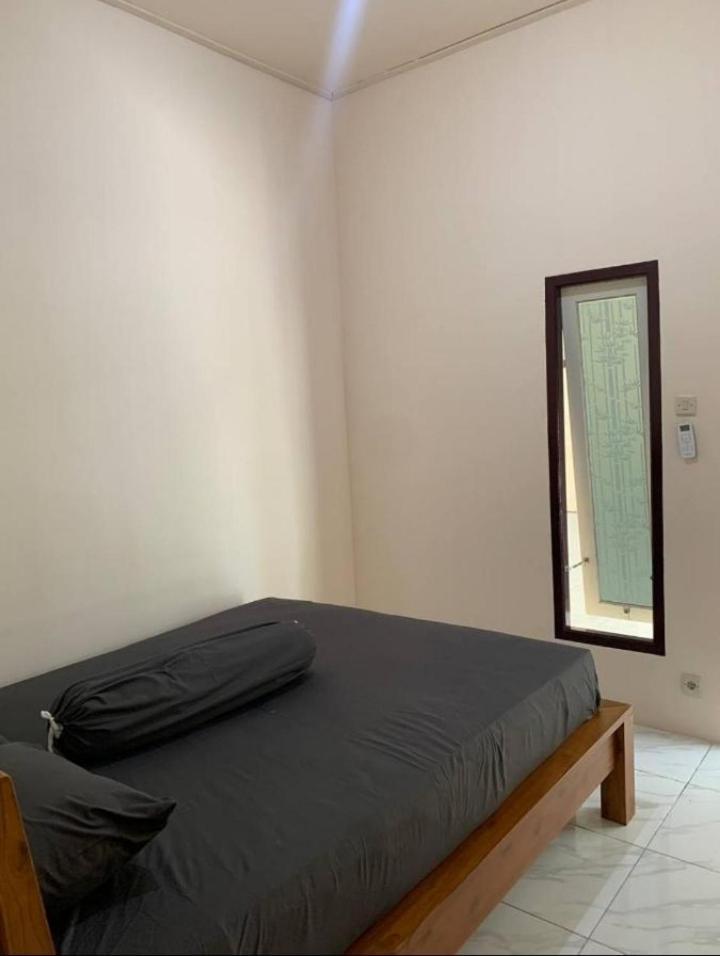 Dikky Guest House Near Bangsal And Sira Pemenang Buitenkant foto